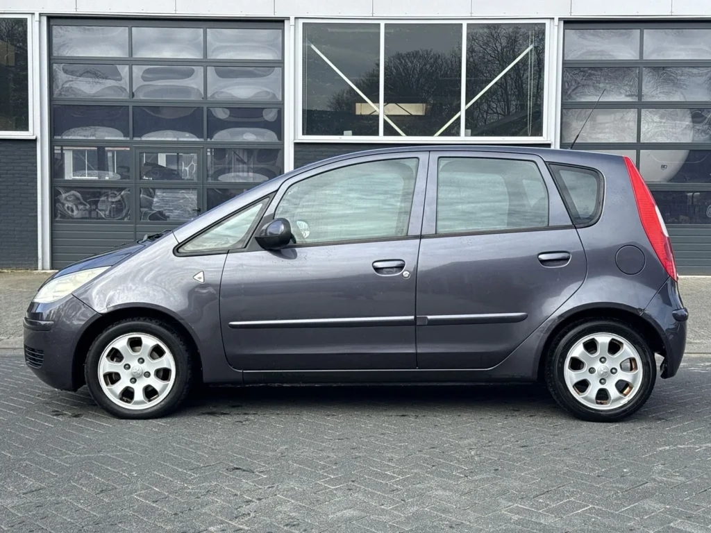 Mitsubishi Colt 1.3 Invite