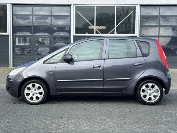 Mitsubishi Colt 1.3 Invite - Afbeelding 9