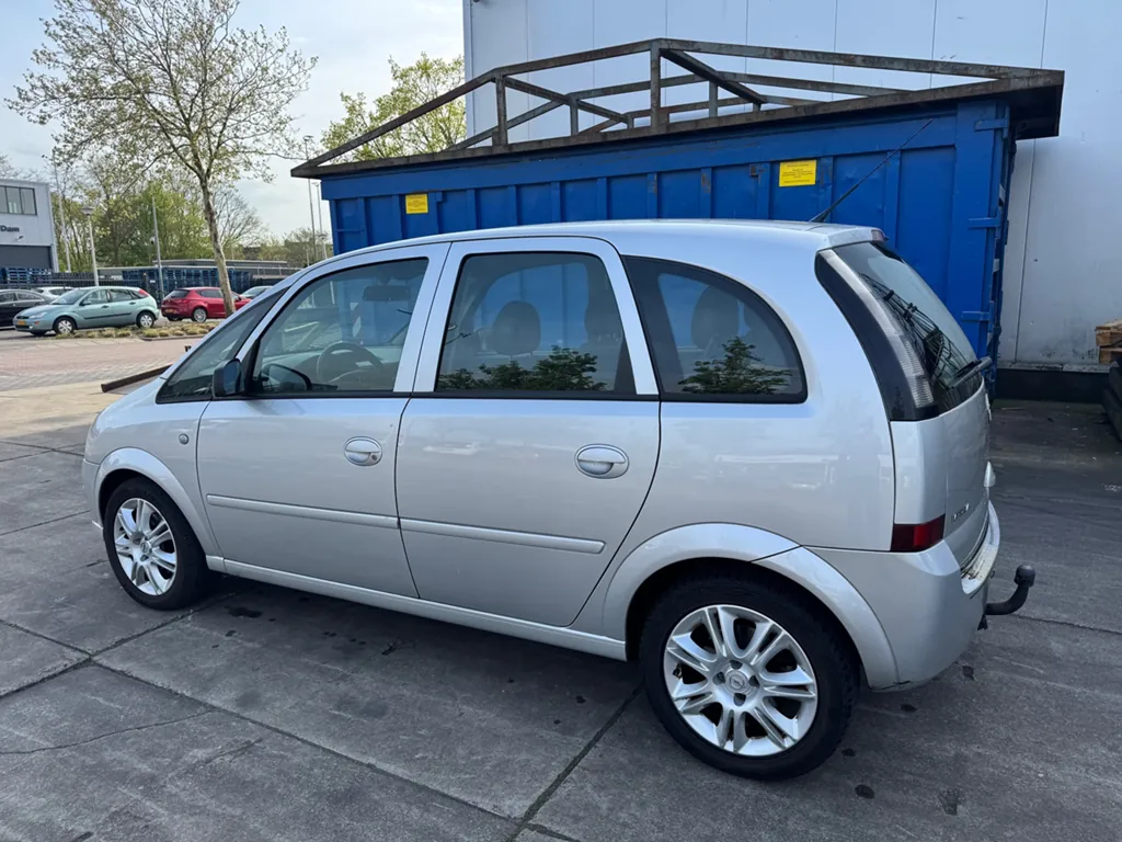 Opel Meriva 1.6-16V Cool Enjoy