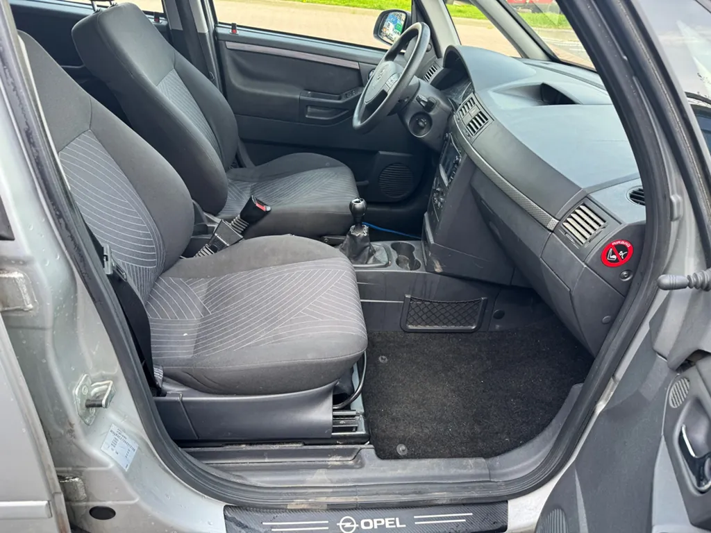 Opel Meriva 1.6-16V Cool Enjoy